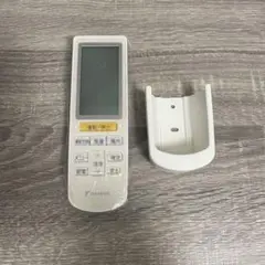 ぴかぴか新品 ❗BRC4L101 ダイキンリモコン 業務用 パッケージ BRC 楽天市場】【中古】ダイキン エアコンリモコン BRC4L101