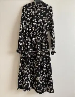韓国購入 花柄フレアワンピース 長袖 F 美品