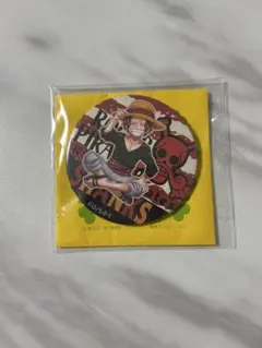 【匿名配送】ワンピース 輩缶バッジyellow シャンクス 幼少期