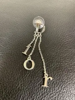 ディオール ピアス 片方のみ