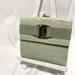 ★大人気 フェラガモ 折りたたみ財布 ヴァラ エメラルドグリーン