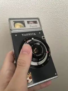 YASHICA　Rapide ヤシカハーフサイズフィルムカメラ　ラピード フイルムカメラ】おしゃれな縦型デザインのハーフサイズフイルム