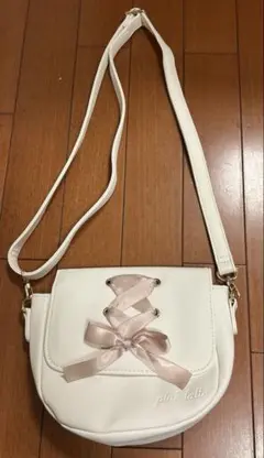 Item thumbnail for item c17fe00c-ffbe-4944-b955-725b9a3924dc