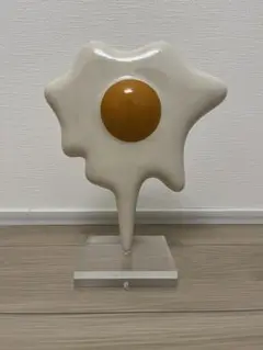 out of museum アウトオブミュージアム　目玉焼き　オブジェ