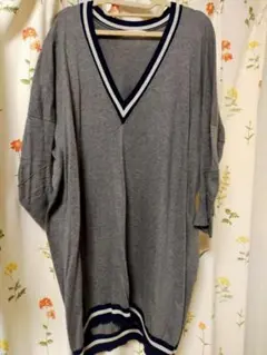Vネックチュニック