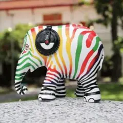 Elephant Parade Zebra Beats ゾウの置物