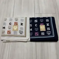 新品未使用　MCM ハンカチ 2枚セット ホワイト＆ネイビー