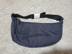 本日限定値下げ　新品　ラウンドミニショルダーバッグ ブラック