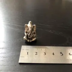 ガネーシャ像　置物