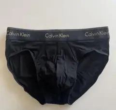 カルバンクライン　メンズビキニ　M(S) 黒　ビキニブリーフ　男性ブリーフ　下着