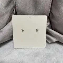 Vピアス 三角ピアス ジルコニアピアス