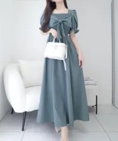 mily bilet ビッグリボン使いシャーリングワンピース