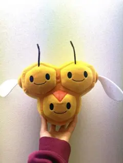 ポケモン 三つの顔の蜂のぬいぐるみ