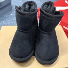 Item thumbnail for item 939f60cf-e1f7-49bd-8f78-2670eb85af0c