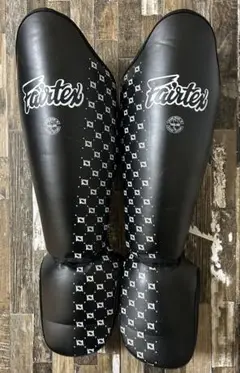 Fairtex レガース 黒 Amazon | Fairtex 競技用 ムエタイ シンガード SP5 – ブラック