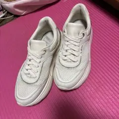 ホワイト メッシュレザー スニーカー