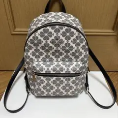 新品　kate spadeリュックサック バッグ　スペード柄
