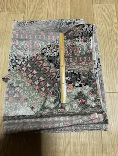 53昭和レトロ　花柄生地 約95×240cm 未使用品