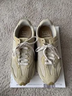 ニューバランスNew Balance WS 327 UND ベージュ 24.5