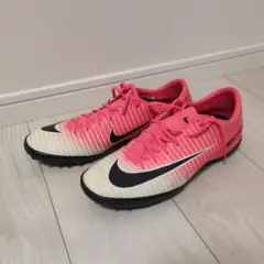 Nike Mercurial サッカートレシュー