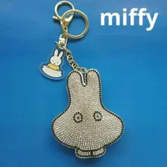【おばけミッフィー】キラキラチャーム　キーホルダー【miffy】癒し