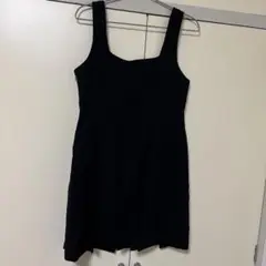 GU ミニジャンパースカート　Mサイズ　ブラック