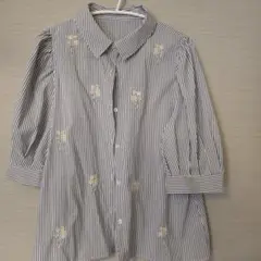 ストライプ柄花刺繍半袖シャツ Lサイズ