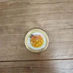 金色の装飾小皿