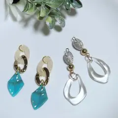 イヤリング２点　(大きめ)　天然石調リーフチャーム&クリア雫リング