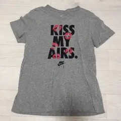 【NIKE】KISS MY AIRS プリントTシャツ キスマーク グレー