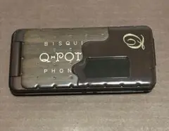 Q-pot. Phone SH-04C docomo チョコレートビスケット