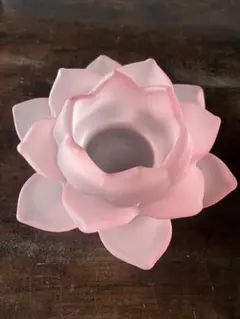 花蓮 キャンドルホルダー　ガラス製