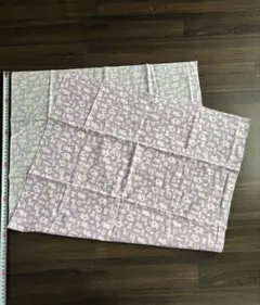 動物モチーフ紫色　生地　約98×59㎝