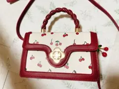 チェリー柄ショルダーバッグ ホワイト/レッド