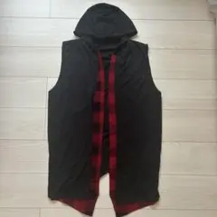 ノースリーブパーカー　赤黒フード付き　3L