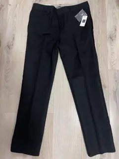 Gap Slim black タグ付センタープレスパンツ