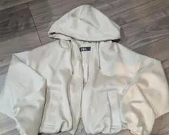 ZARA　パーカー