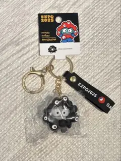 ハンギョドン　EXPO2025 サンリオなりきりキーホルダー　黒ミャクミャク