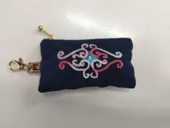 ハンドメイド　アイヌ刺繍　携帯ロールゴミ袋ケース