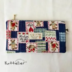 クマと青い　マルチポーチ 化粧ポーチ ハンドメイド / NP-02