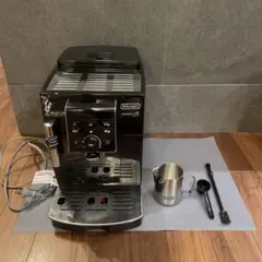 Item thumbnail for item 5eefb795-b540-423d-be2f-a47eacf1105e