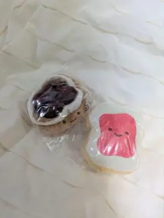 にっこりーノ パンのぬいぐるみ ガチャガチャ