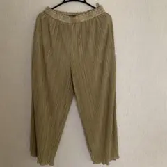 オリーブグリーン プリーツ イージーパンツ