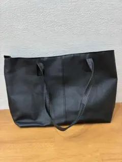 トートバッグ　A4 ブラック