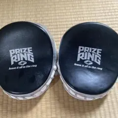 PRIZE RING パンチングミット 黒/白