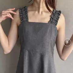 フリルショルダーキャミワンピース