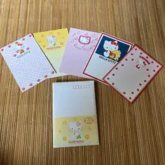 レトロ　ハローキティ５枚入りハガキ 50円切手付き