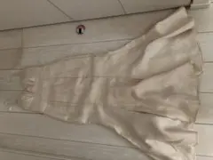 ベージュフレアドレス パールストラップ