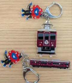 【阪急電鉄&ミャクミャク】アクリルキーホルダー(シークレット)2種セット