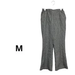 Item thumbnail for item 92306657-1466-45c4-b7db-a0034ff91b3a